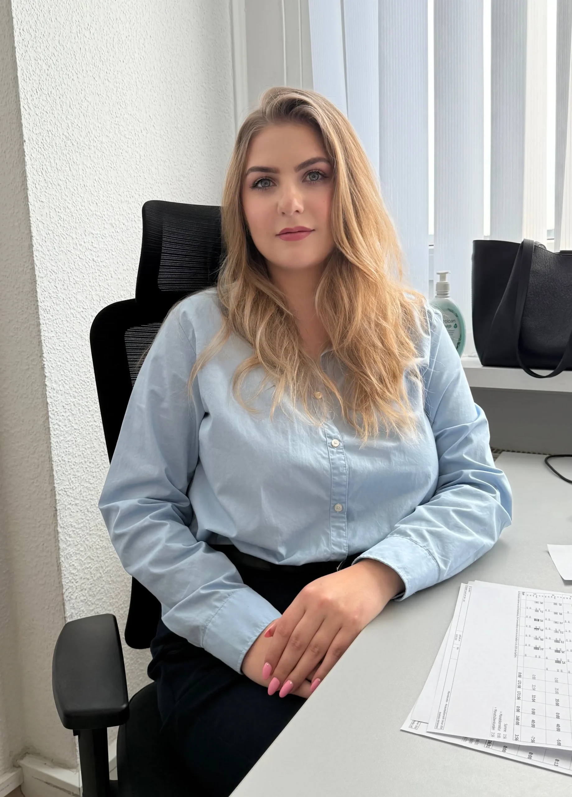 Almadeo - Julia Serkova